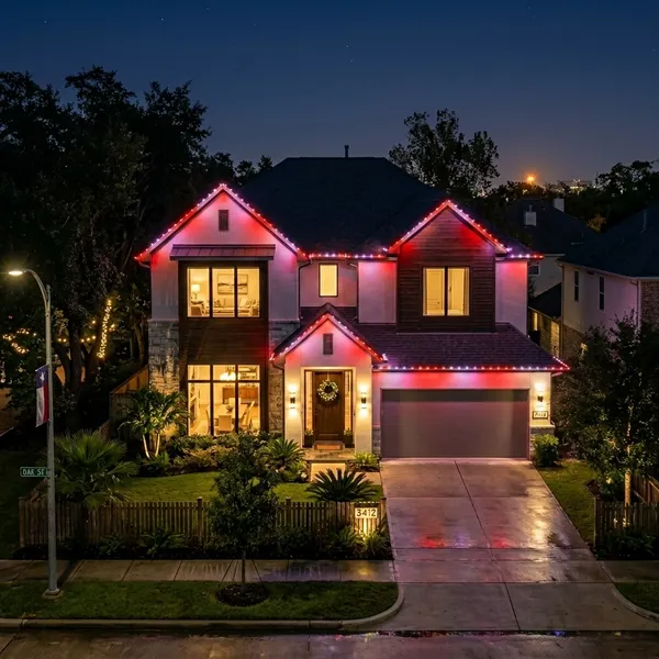 Valentine's Day permanent roofline lighting